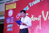 Chương Trình Văn Nghệ Từ Thiện “Trăng Vàng Yêu Thương”